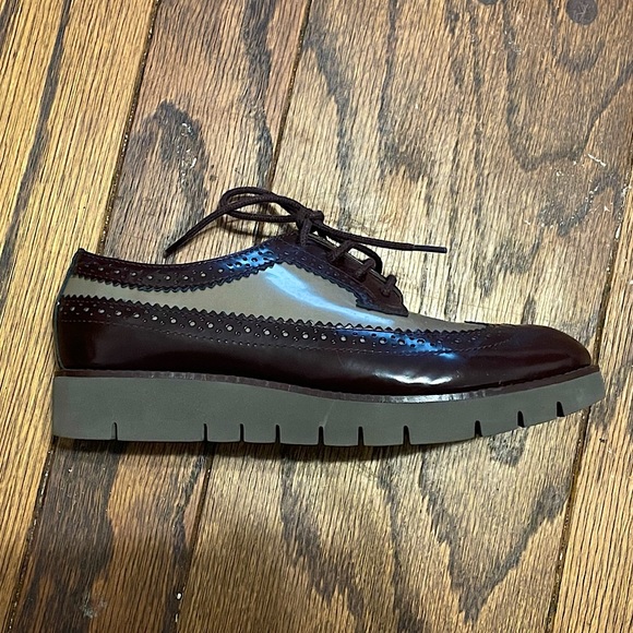 Geox Women’s Brogue Lace-Up Sneakers US 5.5 - Picture 2 of 5